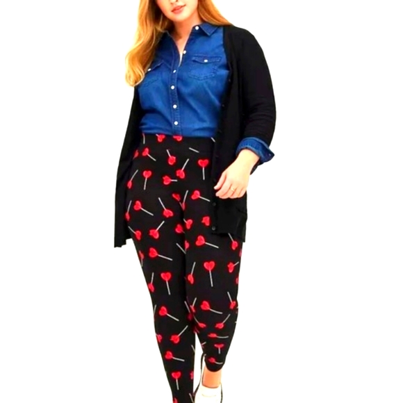 ❤️NWT TORRID LEGGING - RED HEART PRINT LOLLIPOP - PLUS SIZE - Picture 6 of 10